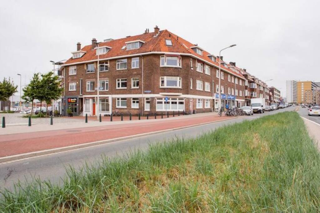 Luxury Apartment Within 30 Meters Of The Harbour Scheveningen La Haya Exterior foto