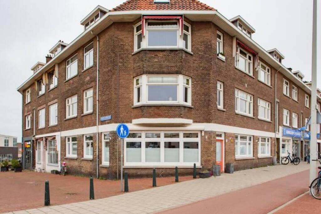 Luxury Apartment Within 30 Meters Of The Harbour Scheveningen La Haya Exterior foto